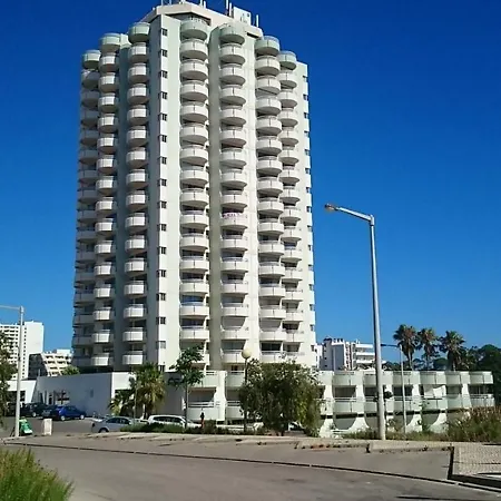 Apartamento Tres Castelos 1203 *