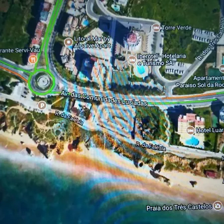 Tres Castelos 1203 *